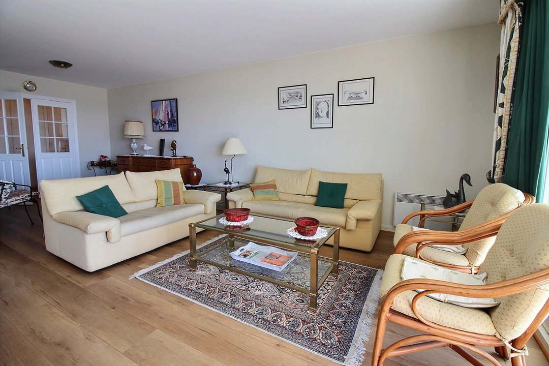 /picture/helios/116215201/GRAND LARGE A C2/1_2025-12-07CET00h00-11.jpg